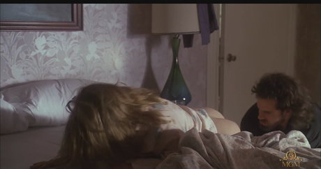 Jennifer Jason Leigh star top pic