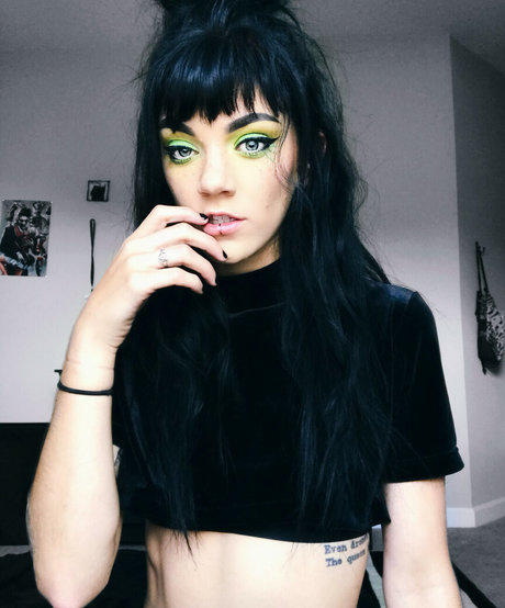 Gianna Frankenstein pornstar pretty galleries