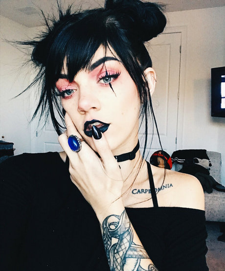 Gianna Frankenstein beautiful star archive