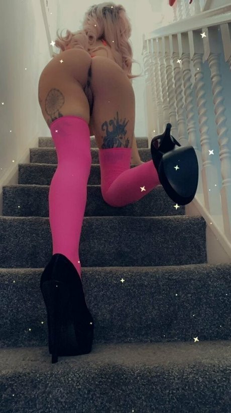 miss gray pretty actress pictures