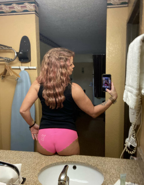 paraprincess77 model pornographic gallery