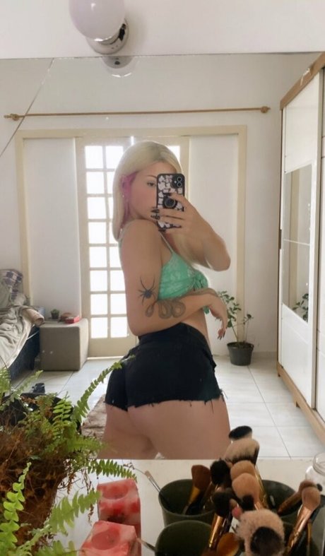 Maia Feel pornstar perfect pictures