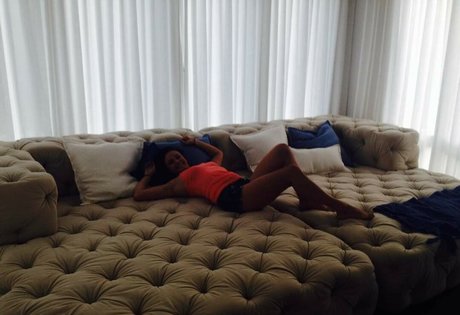 Daria Thibault nice star pics