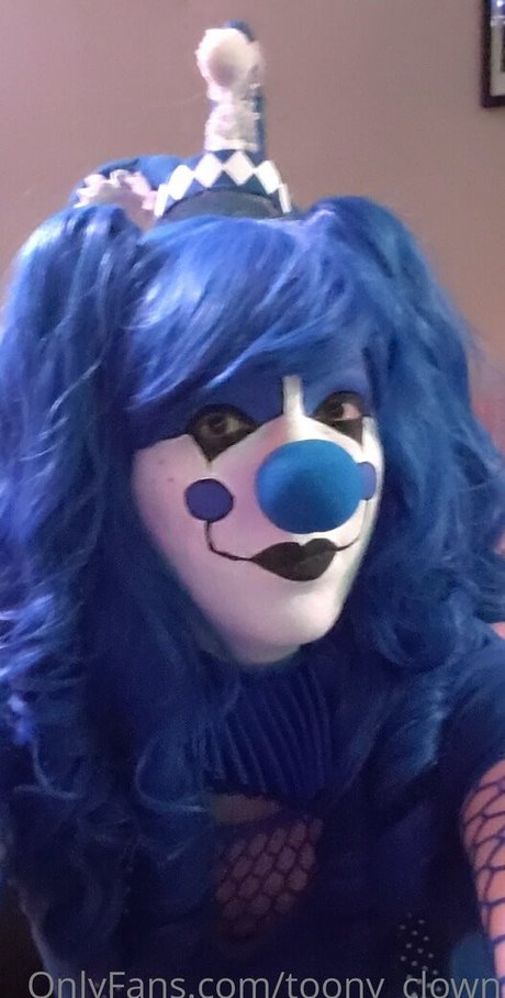 toony clown hd model pic