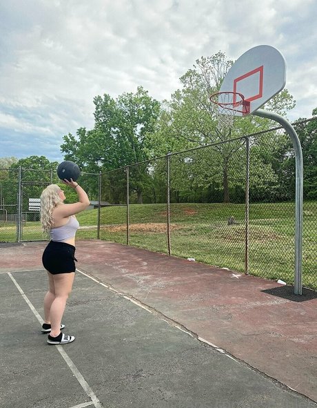 itsbabieh pornstar nudes picture