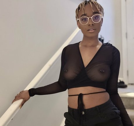 deedeebee96 pornstar xxx archive