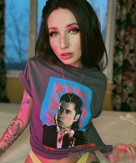 kira lady model xxx gallery