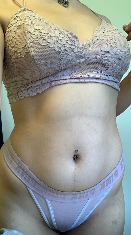 lovelylatinaxoxo pornstar naked pic