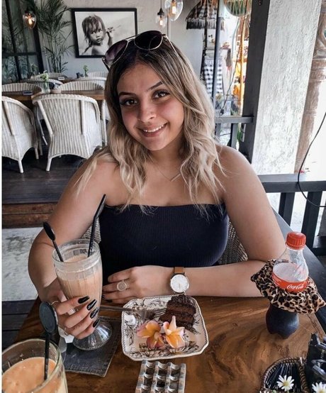 Chloe C hot pornstar picture