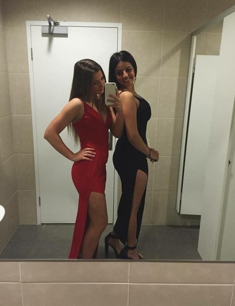 Chloe C hot model picture