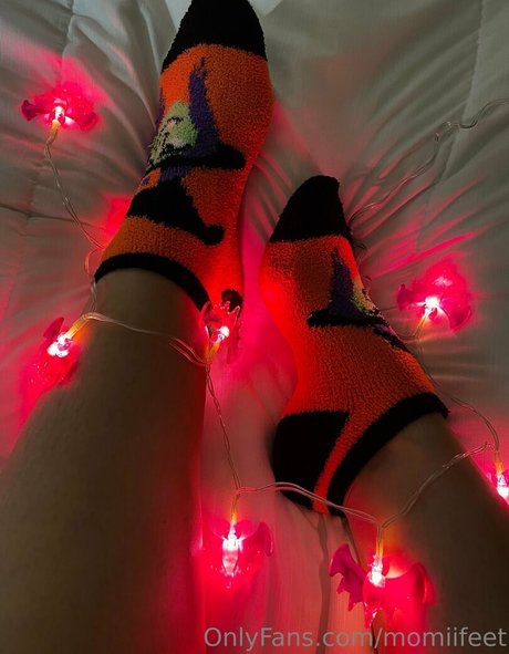 momiifeet pornstar hot img