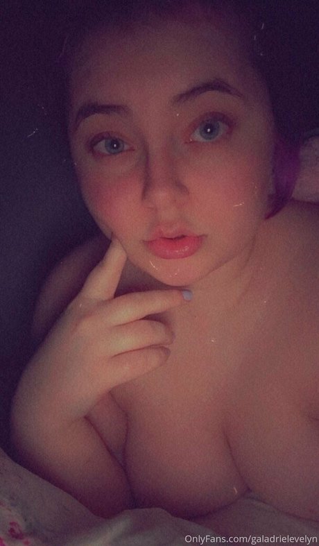 galadrielevelyn nice pornstar pics