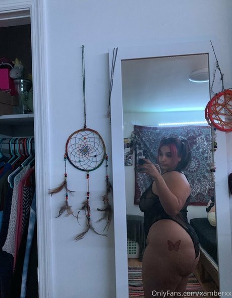 xamberxx model nude images