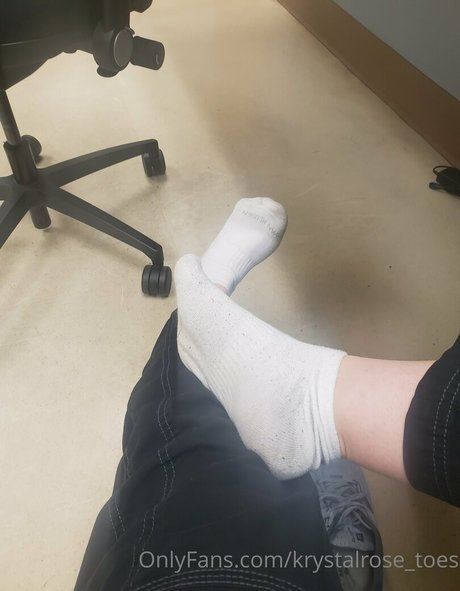 krystalrose toes erotic actress picture