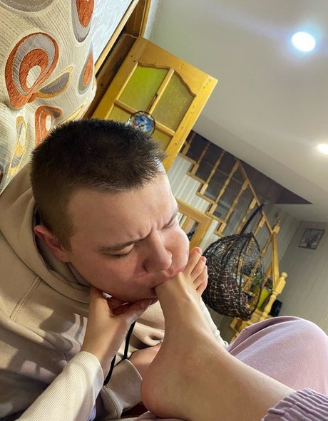 young goddess erotic actress pics