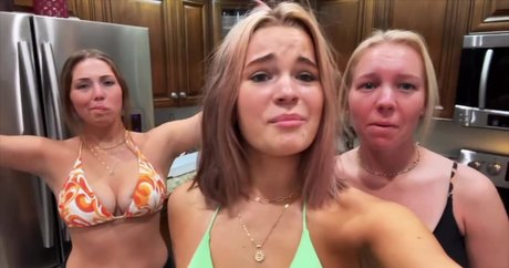 Makenna Adams adult model photos