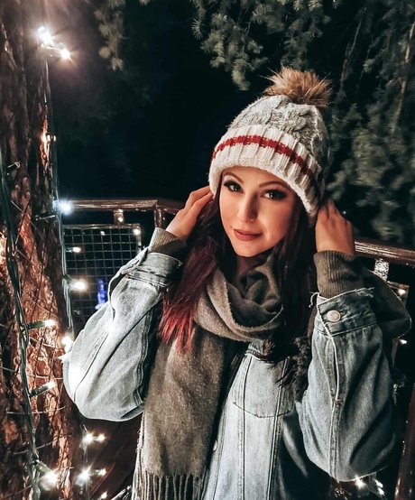 Madison Agnew high quality pornstar pic