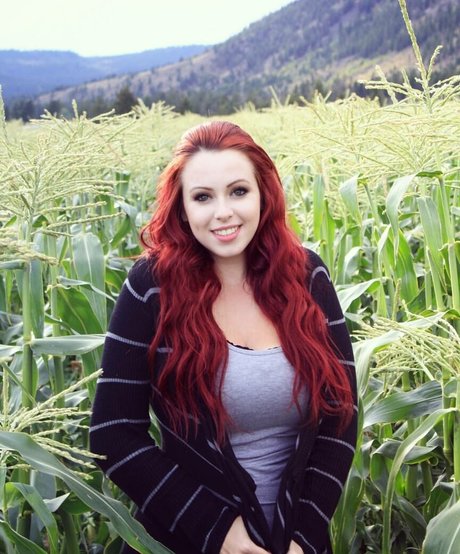 Madison Agnew model porn photo