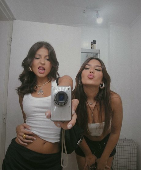 Malu Camargo star sex galleries