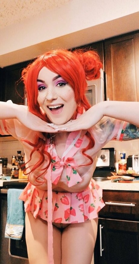 mclovinnteases exclusive model photos