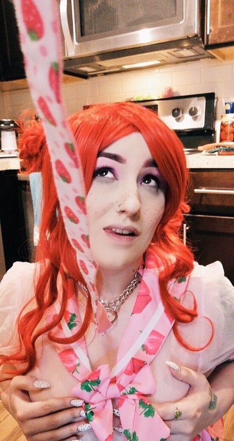 mclovinnteases sex model pic