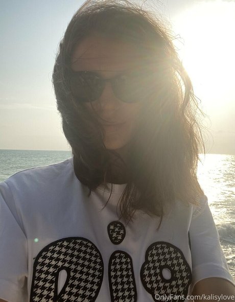 kalisylove sexy star pictures