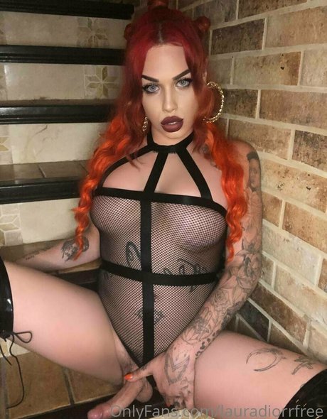 lauradiorrfree star sexy image