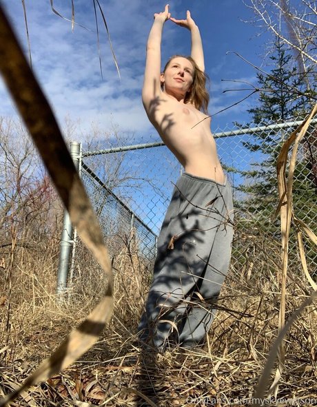 myskyewatson model erotic image