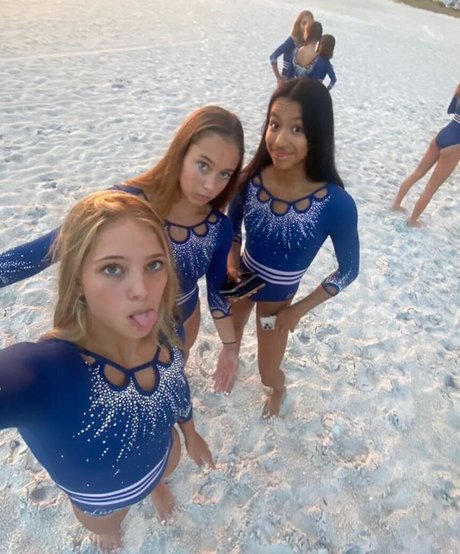 Isabella DuCharme free star photos