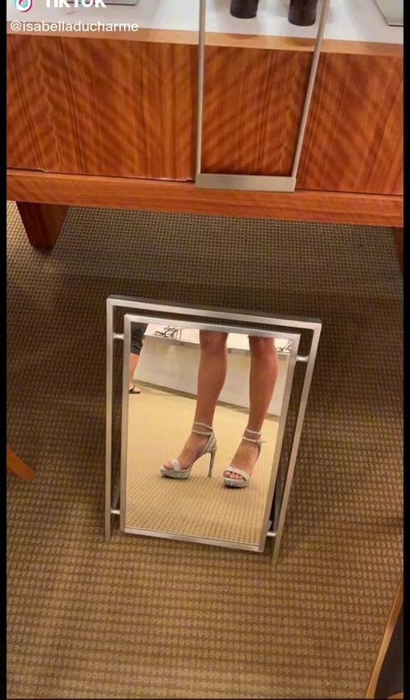 Isabella DuCharme pornstar sexy galleries