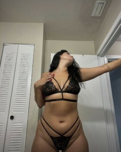 saharasdessert pornstar hot image