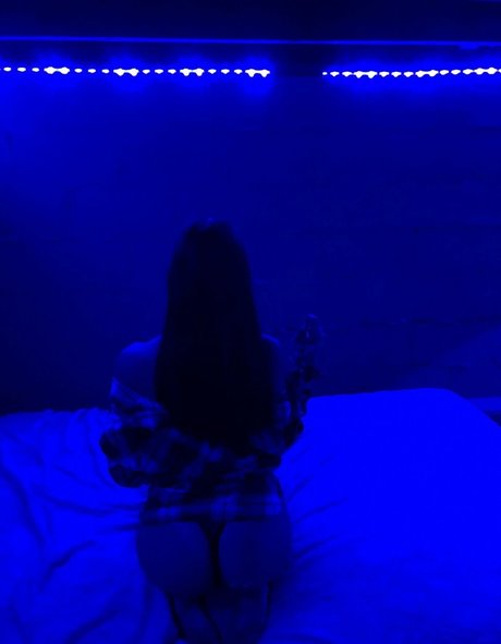 kenna1124 erotic actress pictures