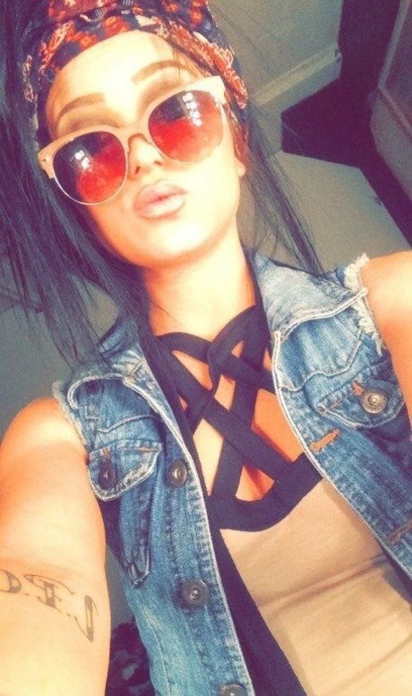 keelingz star top pictures