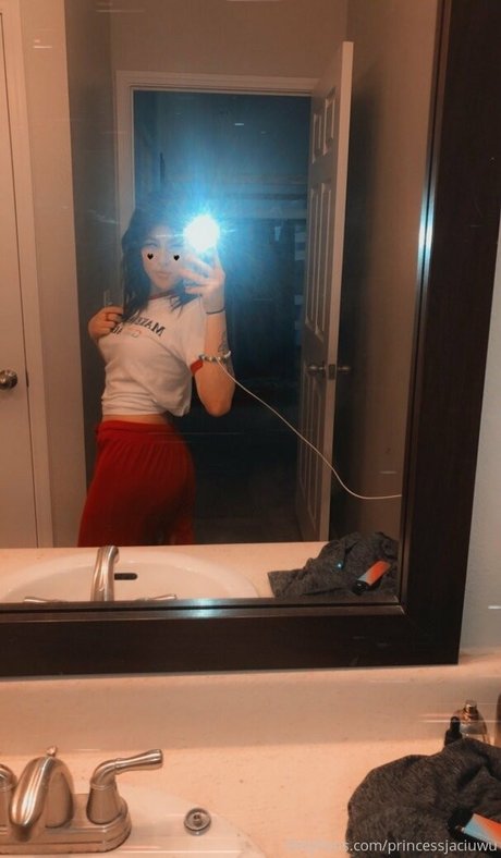 jacikitten pretty star pic