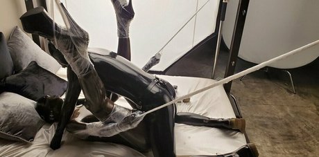 thecamdamage model pornographic pic