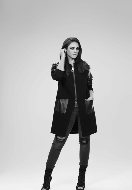 Dorra Zarrouk adult model img