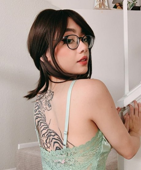 honeebelle high quality pornstar pic