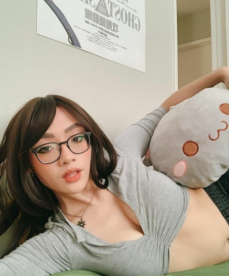 honeebelle porn model photo