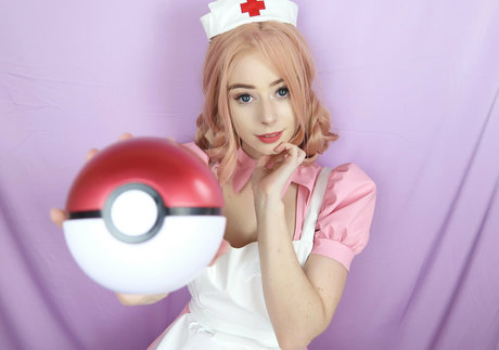 forestnymphnz model naked photo