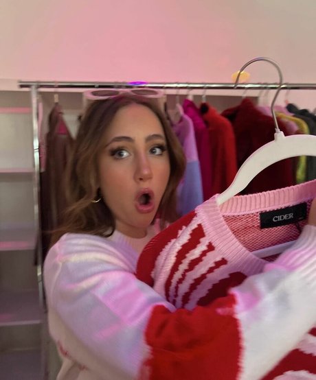 Ava Kolker adult star archive