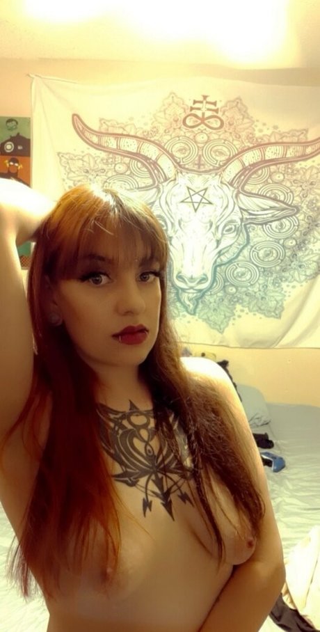 Lewdladyj Profile pic