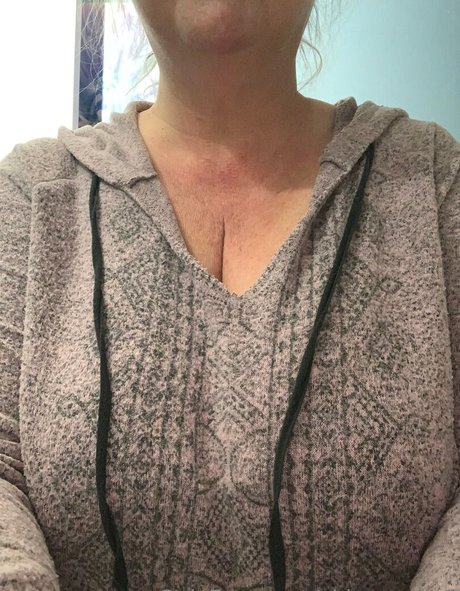 chloeperrie2 sexy pornstar photo