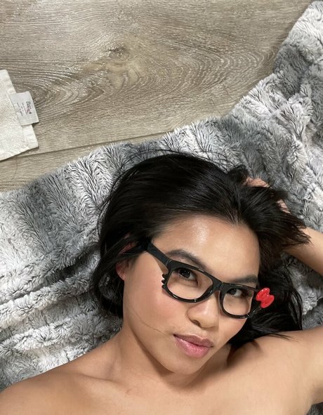 twin girls onlyfans free naked gallery