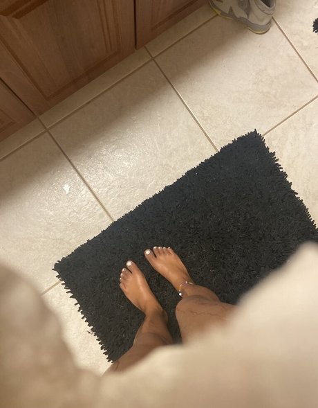 Heavenbaee model free image