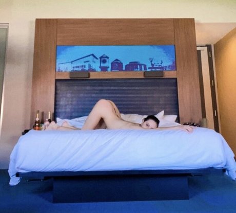 Taylor Weeks pornstar nudes archive