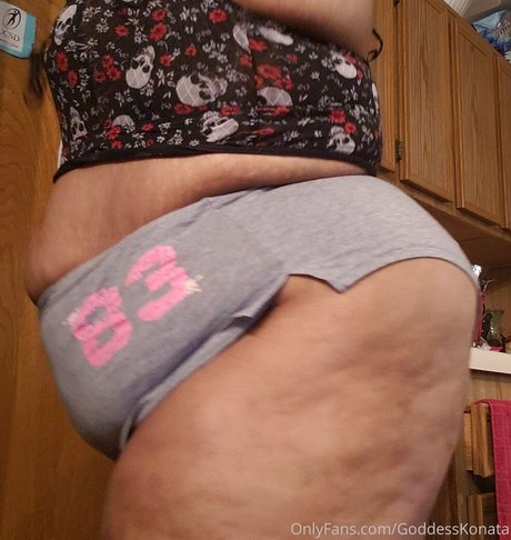 goddesskonata naked star pics