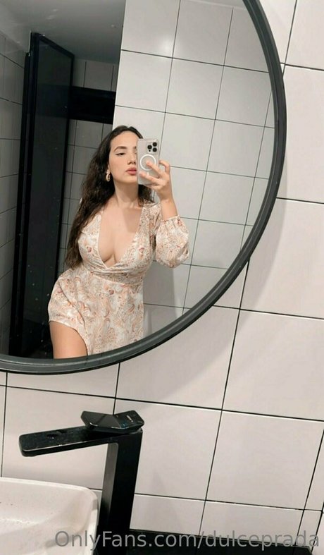 dulceprada nice model img