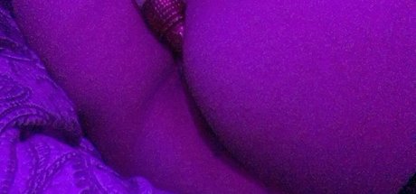 gothykiki model top picture