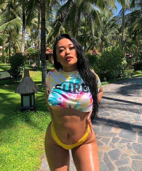 annouveauriche top model photos