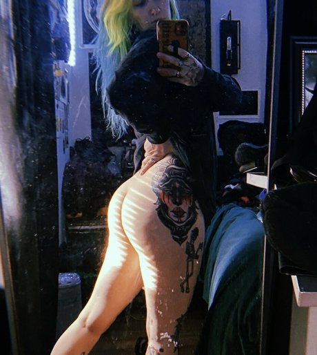 littlesharkkk pornstar perfect gallery